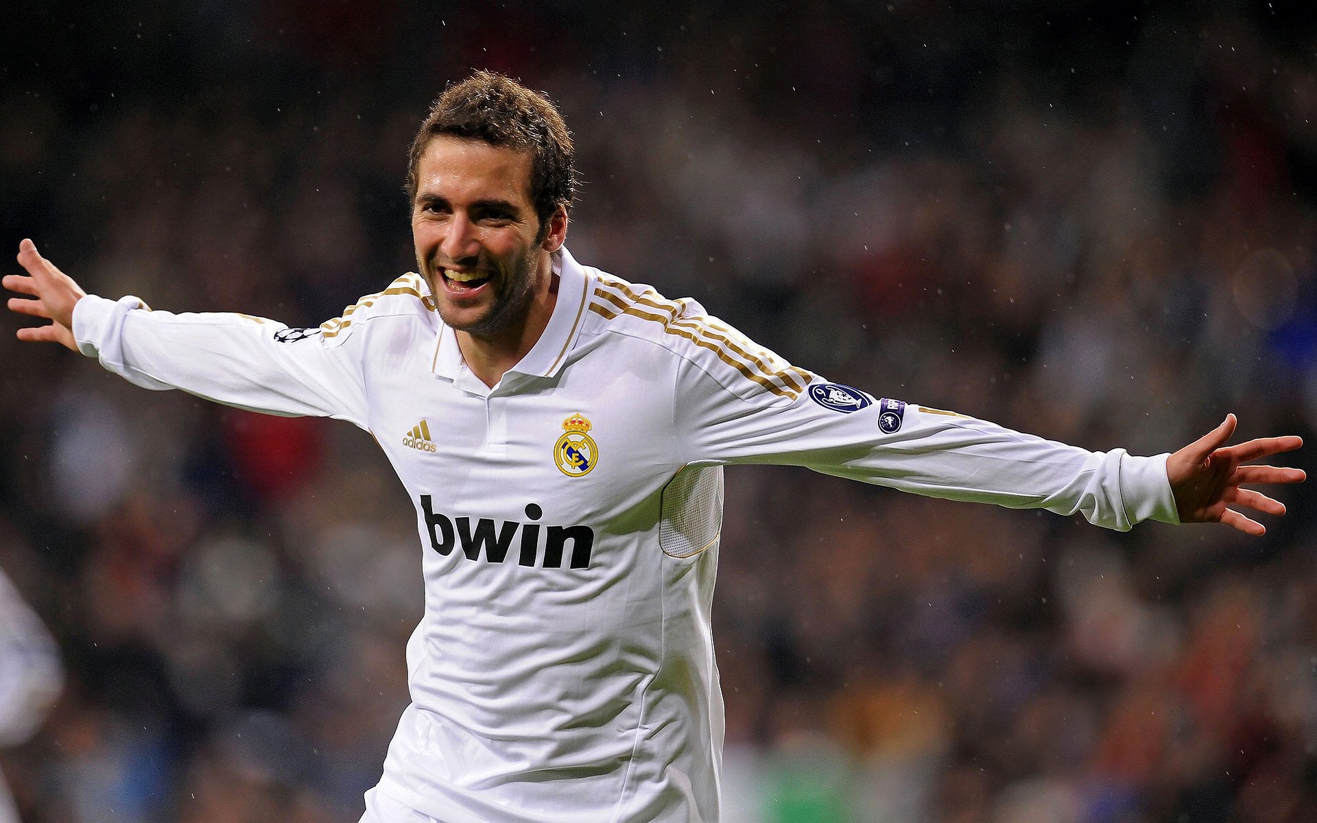 林丹成为羽毛球频道特邀评论嘉宾，林丹羽毛球精彩瞬间